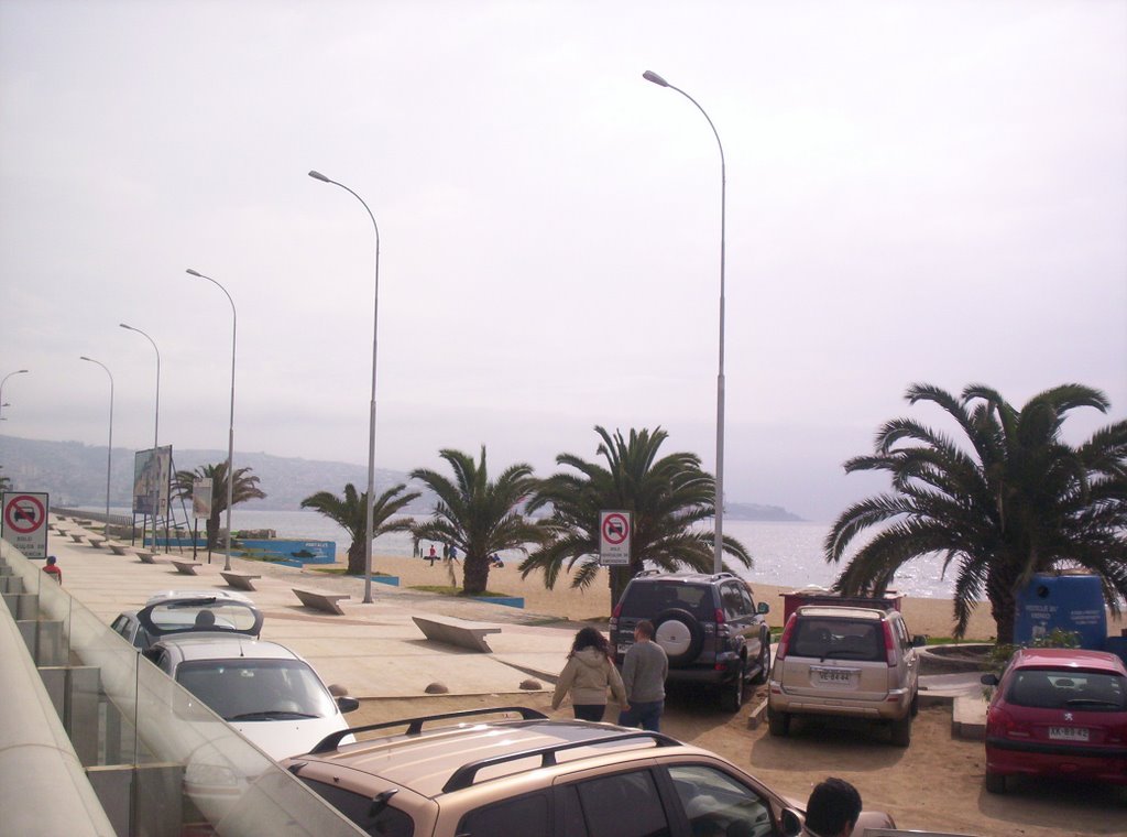 Valparaiso, Estacion Portales by Jaime Flores B