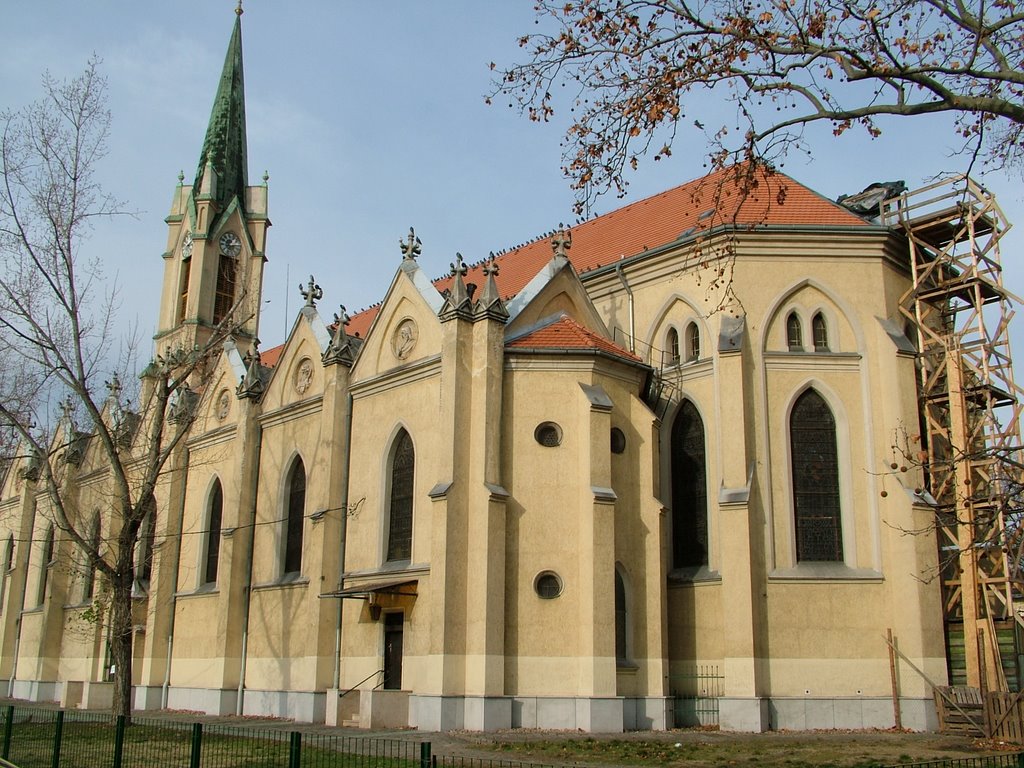 Újpest Egek királynéja templom by János Szabó