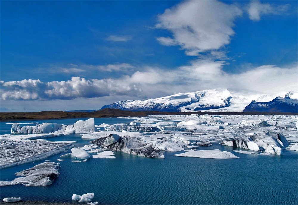 Jökullsarlon by Walter Argenta