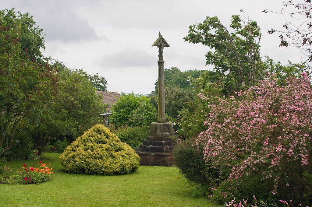 "Church yard" litton. peak district. july 2012 by kinderbill