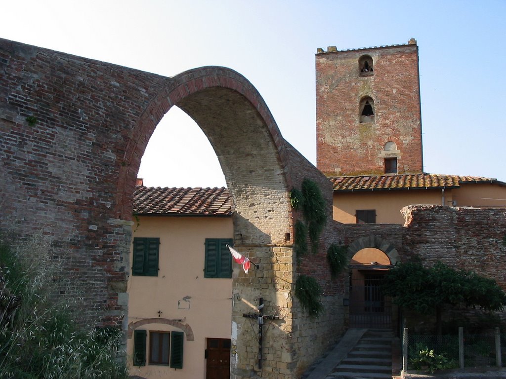 Torre e Arco di Castruccio Castracani by Ganimede