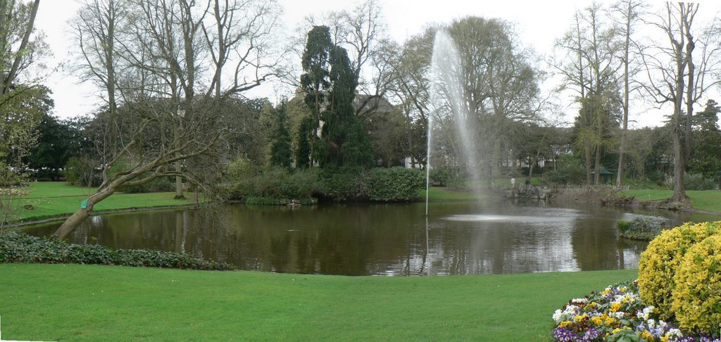 Le Jardin des Plantes (Pièce d'eau et jet d'eau) by nawer