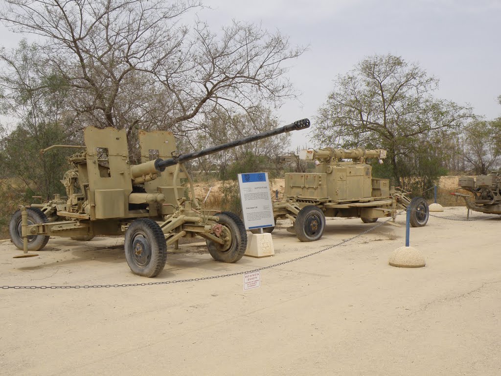 57 mm AZP S-60 automatic anti-aircraft gun / 57 mm protiletadlový kanón S-60 by DM brothers