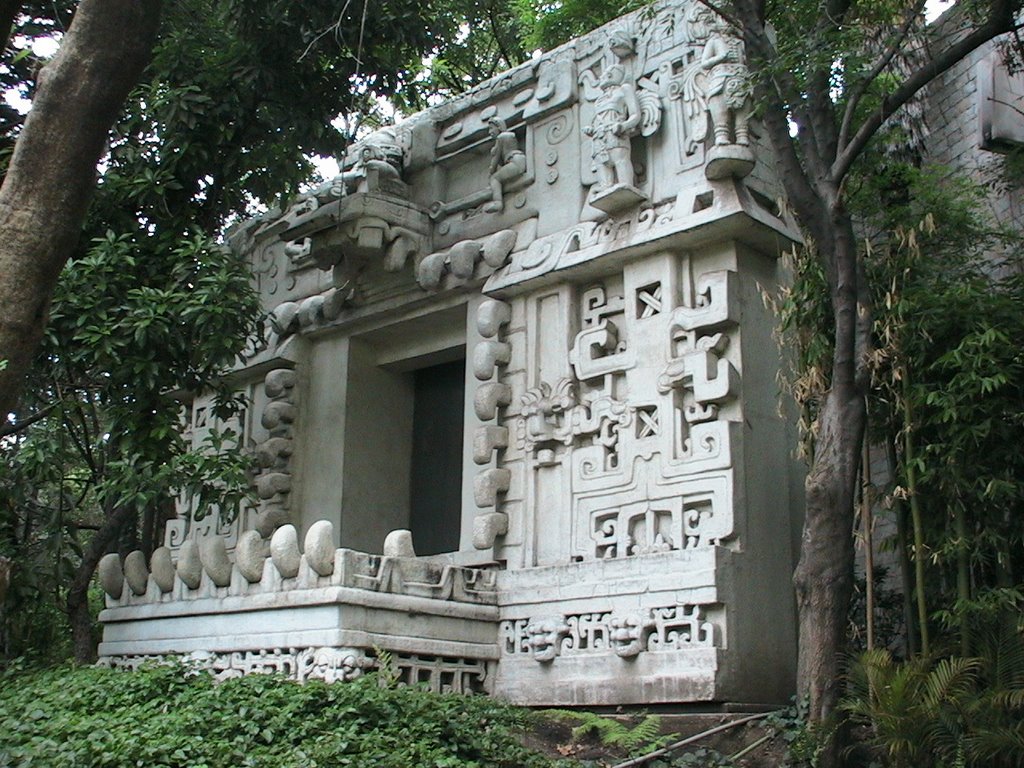 Outside the museum, Mexico - 2004 by vchaix