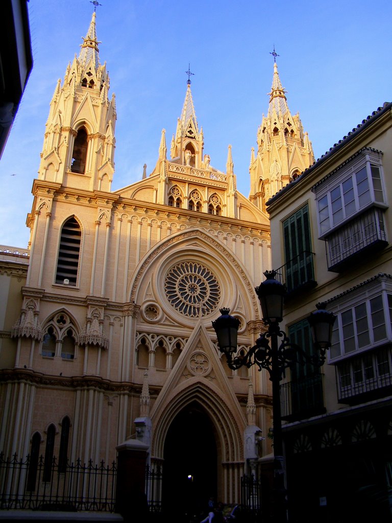 Iglesia escondida by bollofino