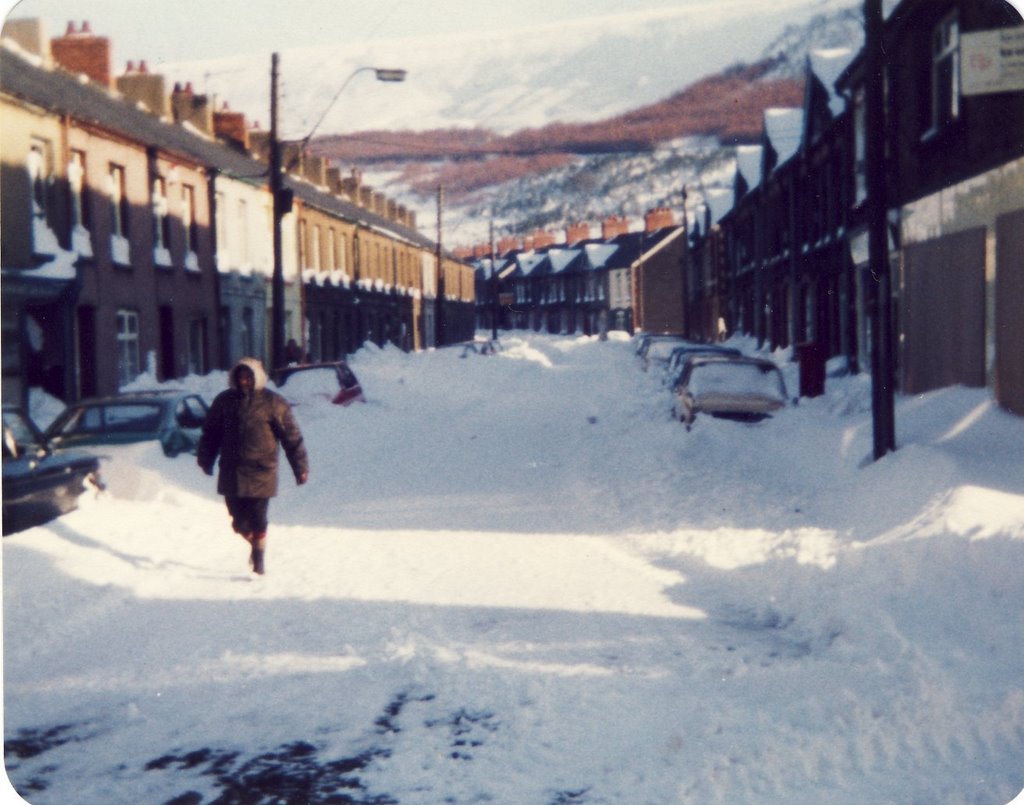 Charles St January 1982 after some light snow! by Ainsley