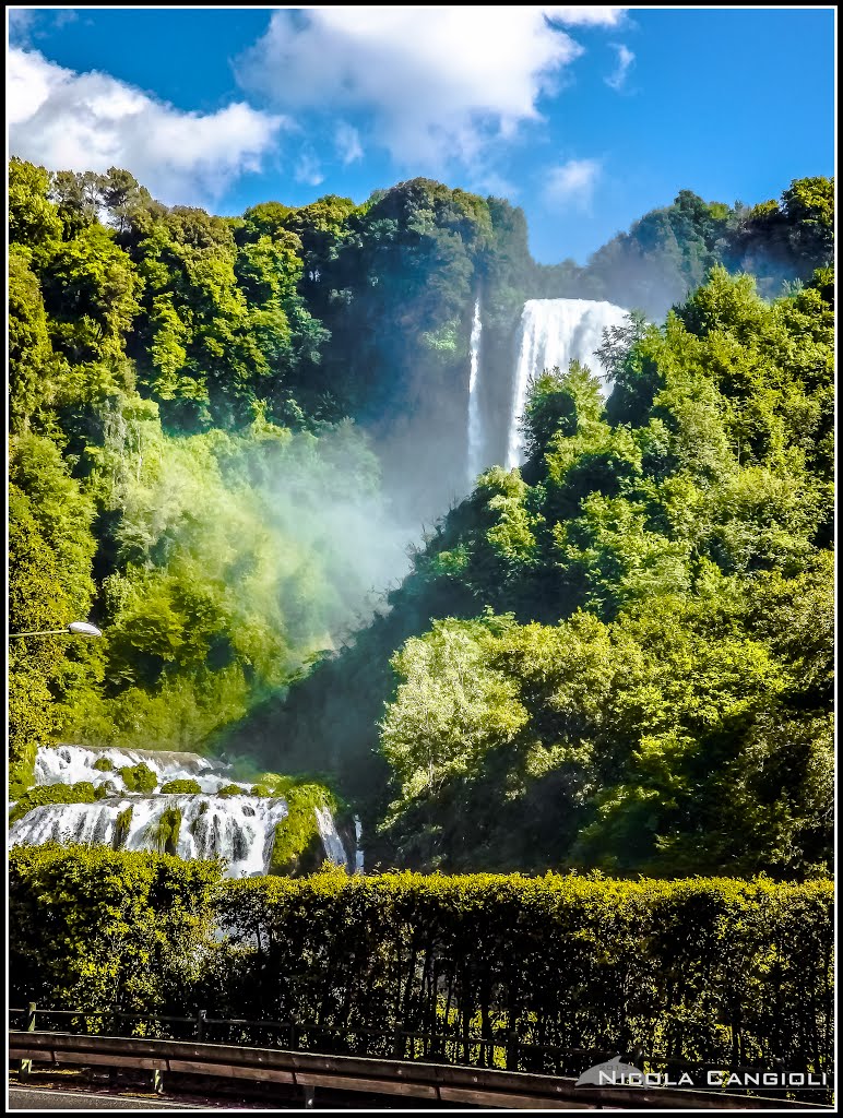 Acqua nel verde ~ Water in the green by Nicola Cangioli