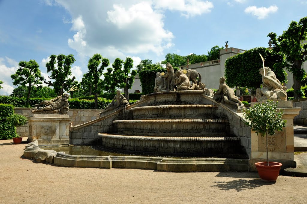 Héliova fontána, Francouzský park, Zámek Dobříš by matvej