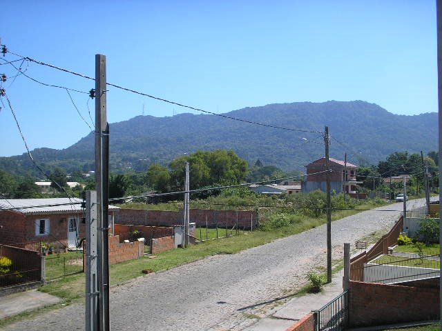 Adolfo Ungareti vista morro antenas by maudotto