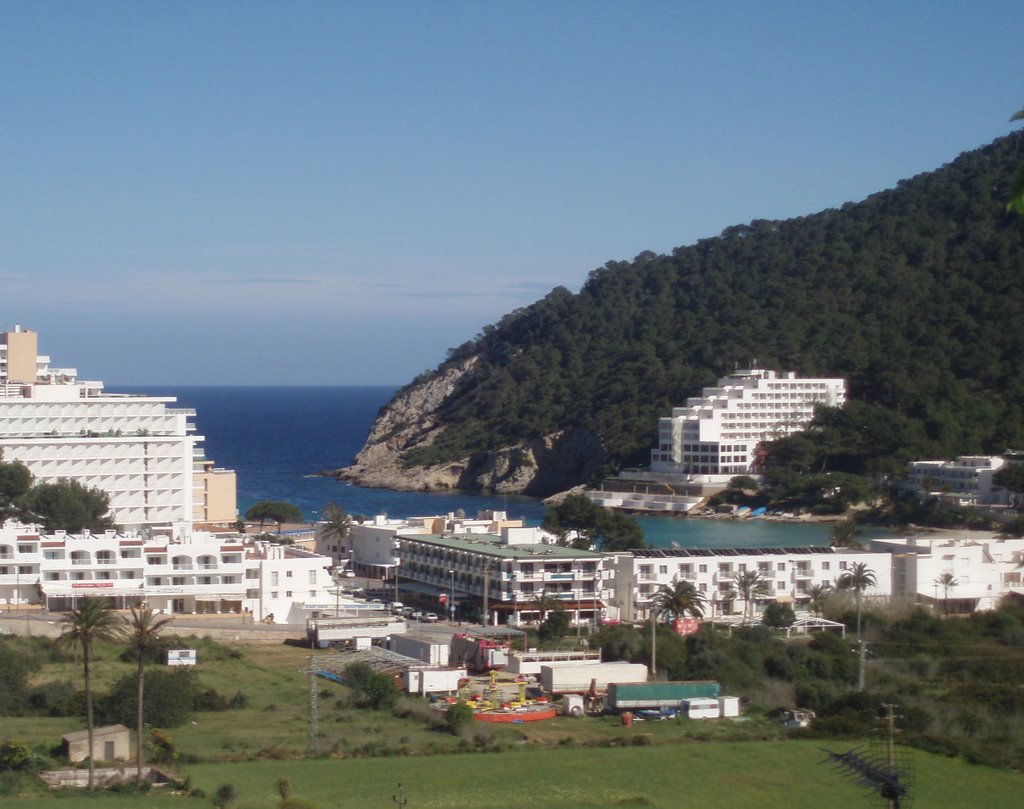 Looking down into Cala Llonga from the Asparagus Complex by merseygolfnews