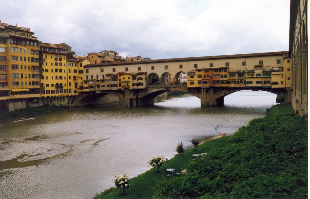 Ponte Vecchio, Firenze by Eduardo Manchon