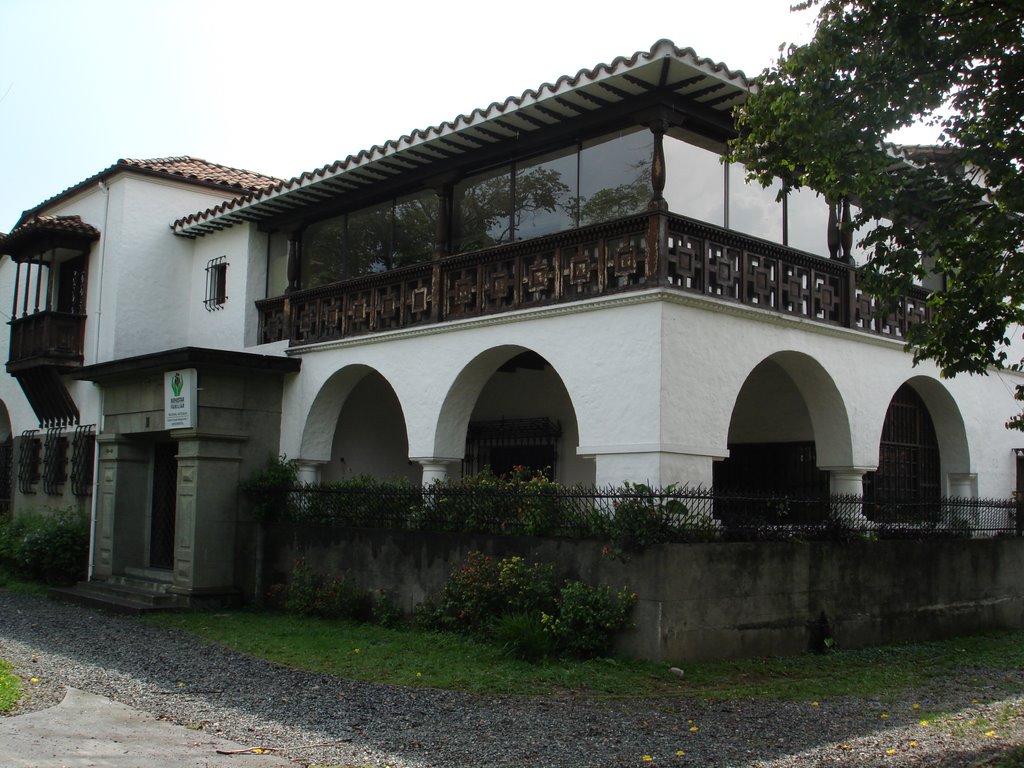 Barrio Prado by rrenne