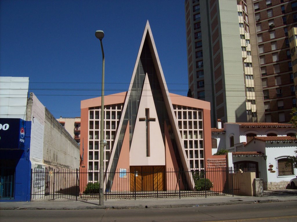 Primera Iglesia Bautista de Córdoba.- (Foto: Frank Boore).- by Frank Boore