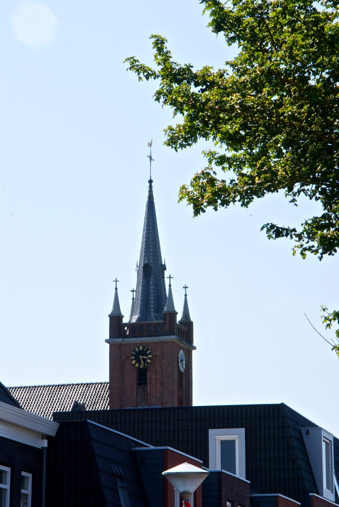 Uithuizen, Torenspits Jacobus de Meerdere kerk by Jan Lalkens