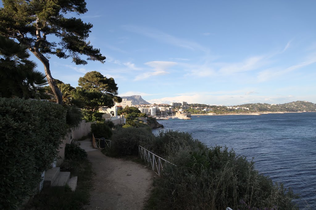 Mourillon, Toulon, Provence-Alpes-Côte d'Azur, France by trolvag