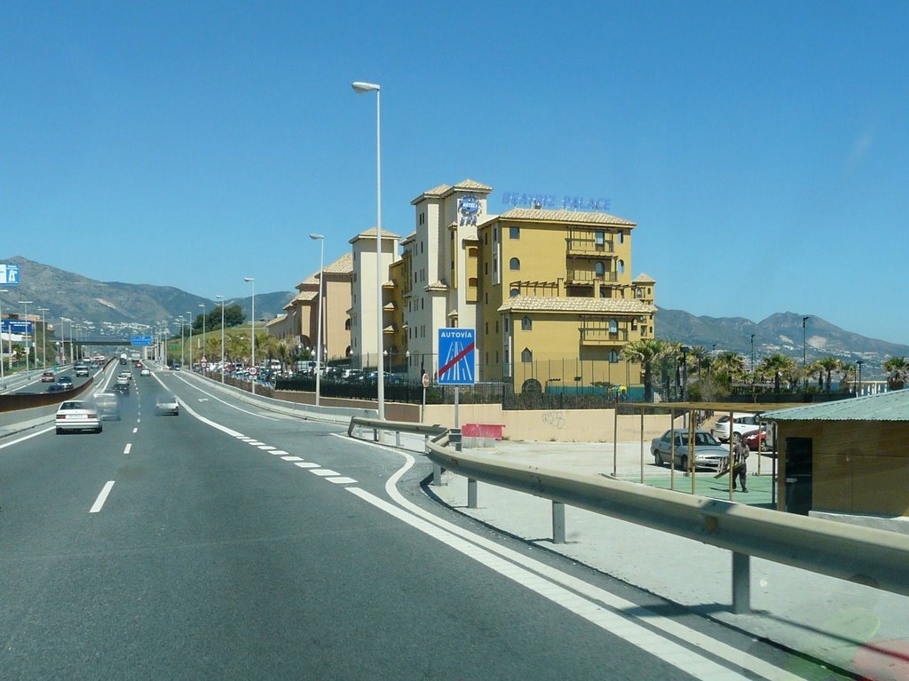 Don Alberto, Benalmadena by Harald Ebeling