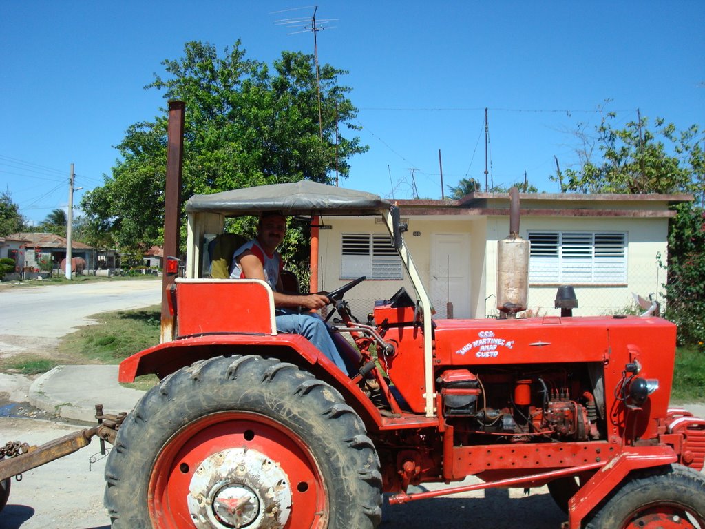 Tractor by Kaylakaty