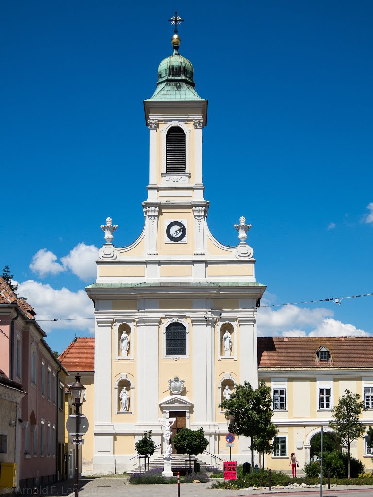 Vorstadtkirche St. Leopold by Arnold Lengauer