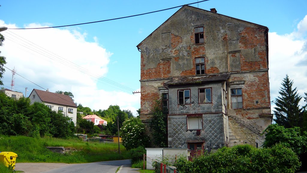 Česká Třebová-Husova by Vejdělek-vejdanek