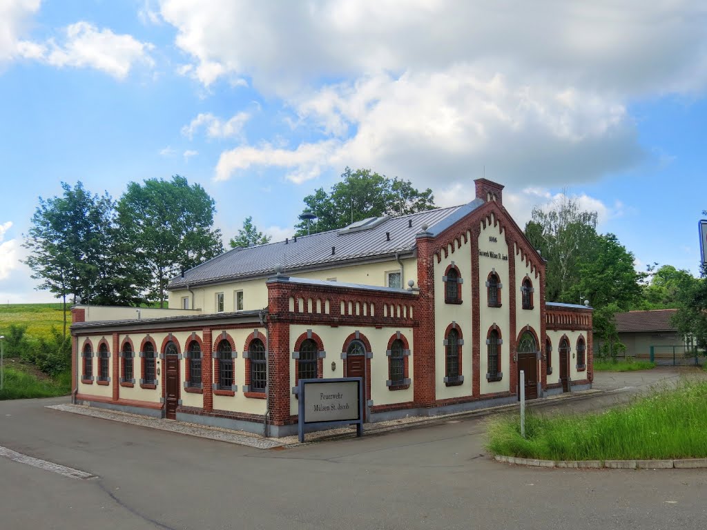 Mülsen OT St. Jacob - ehem. Gaswerk (1906 erb.), jetzt Zentrallager und Feuerwache der Freiwilligen Feuerwehren des Ortes by Rudolf Henkel