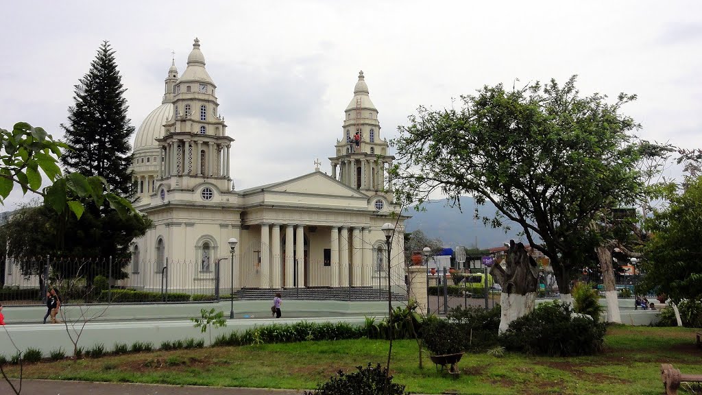 COSTA RICA Iglesia de Desamparados by Talavan