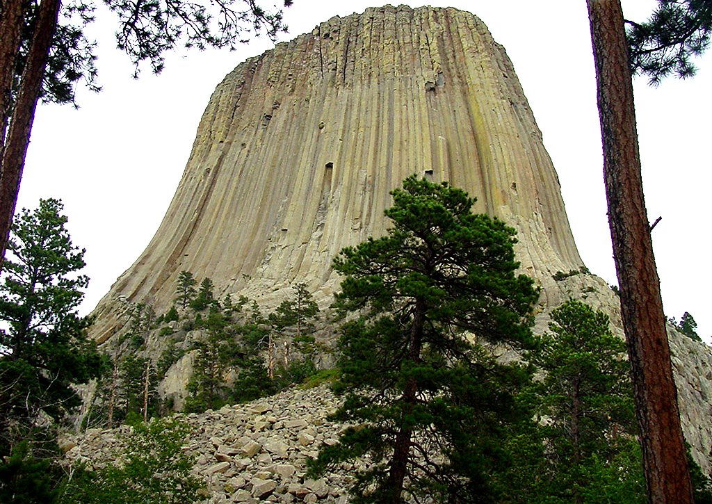 Devils Tower NM Wyoming by bizplan2006