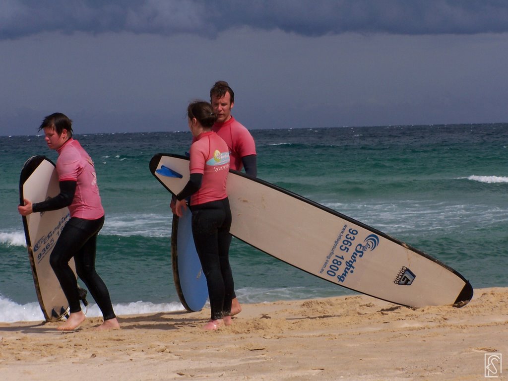 Sydney: serfing at Bondi Beach by Flavio Snidero