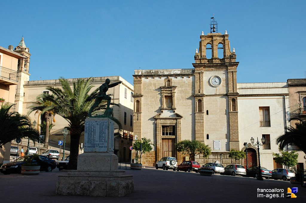 Piazza_della_Vittoria by franco alloro www.im-ages.it