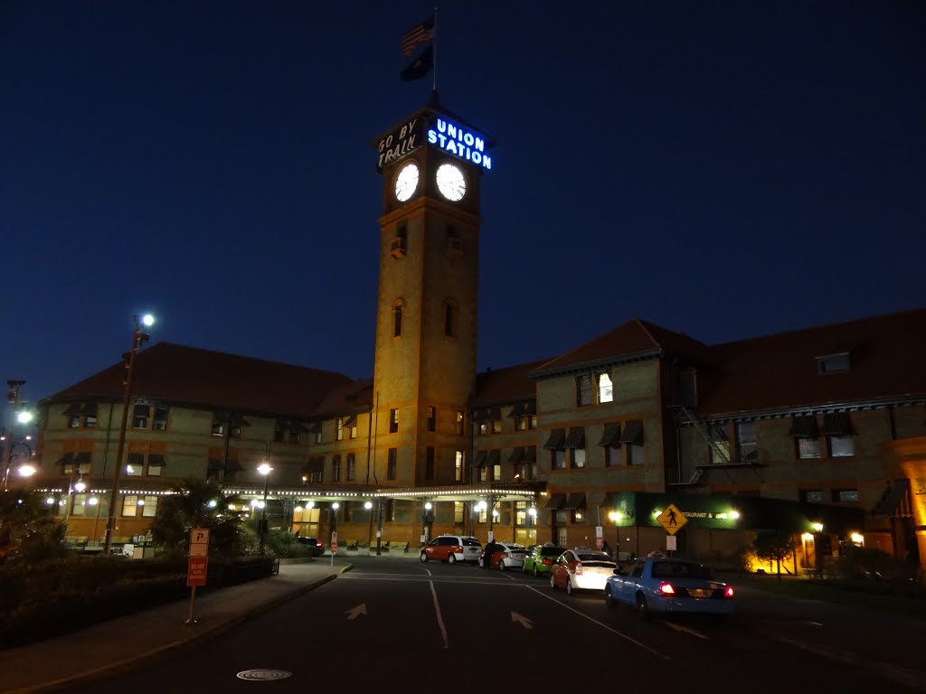 Portland Union Station by Blair Yu