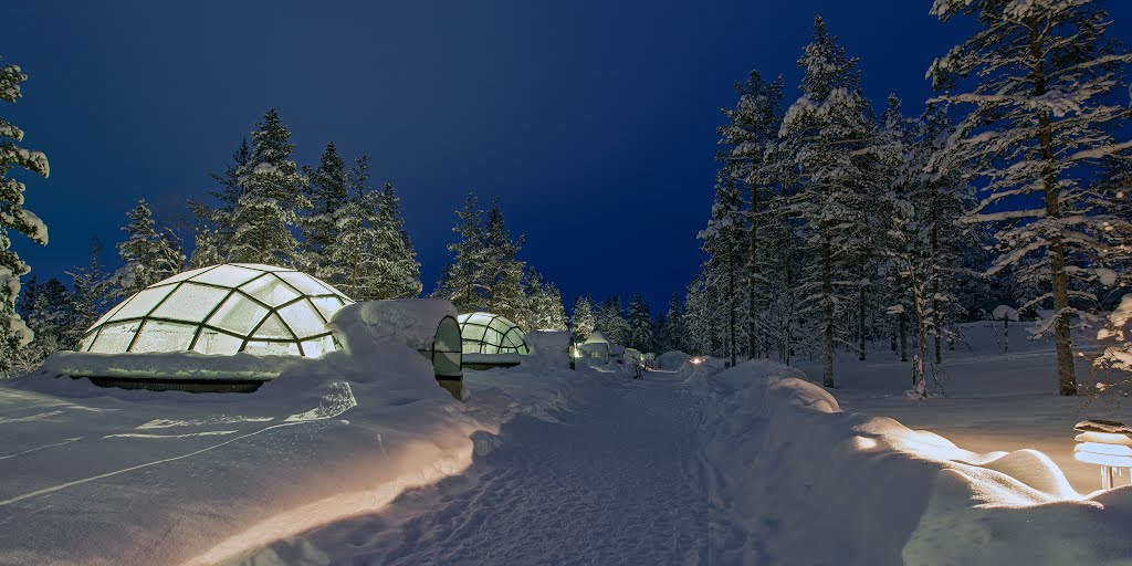 Glass Igloo Village, Kakslauttanen by Juppy73