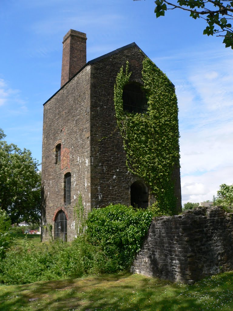 ENGINE HOUSE, SCOTT`S PIT by Kelvin Sweet