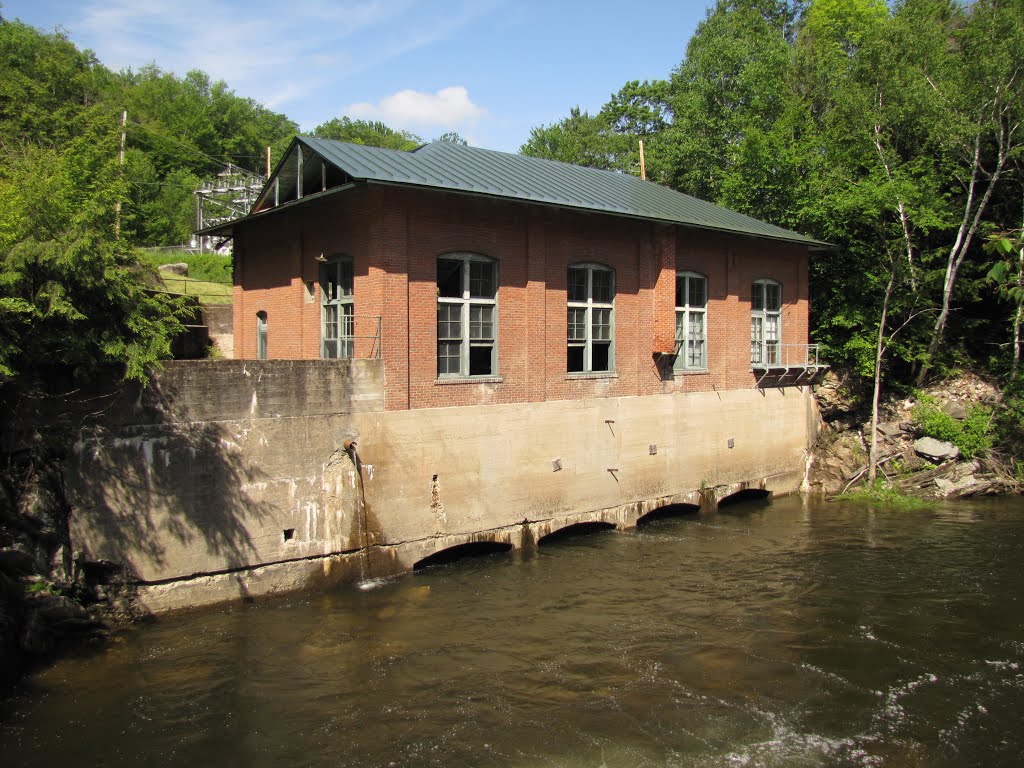 Cavendish Gorge Power House by Chris Sanfino