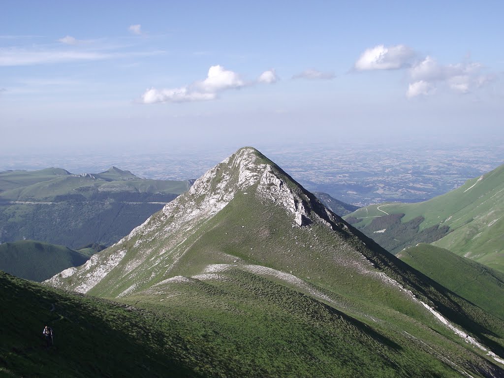 Monte acuto by quengarelli