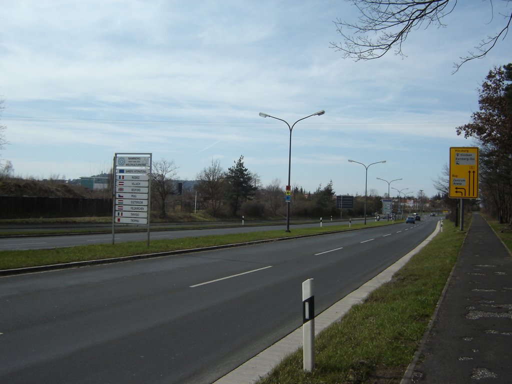 Nürnberger Straße by Luitbald