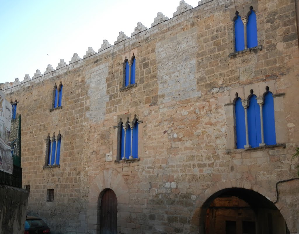 Palais à Sant Pere de Riudebitlles (B) by katricoin