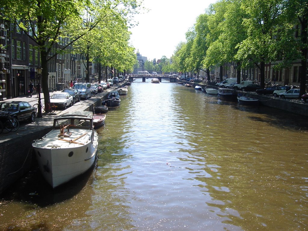 Amsterdam, Gracht by HarryAusdemharz