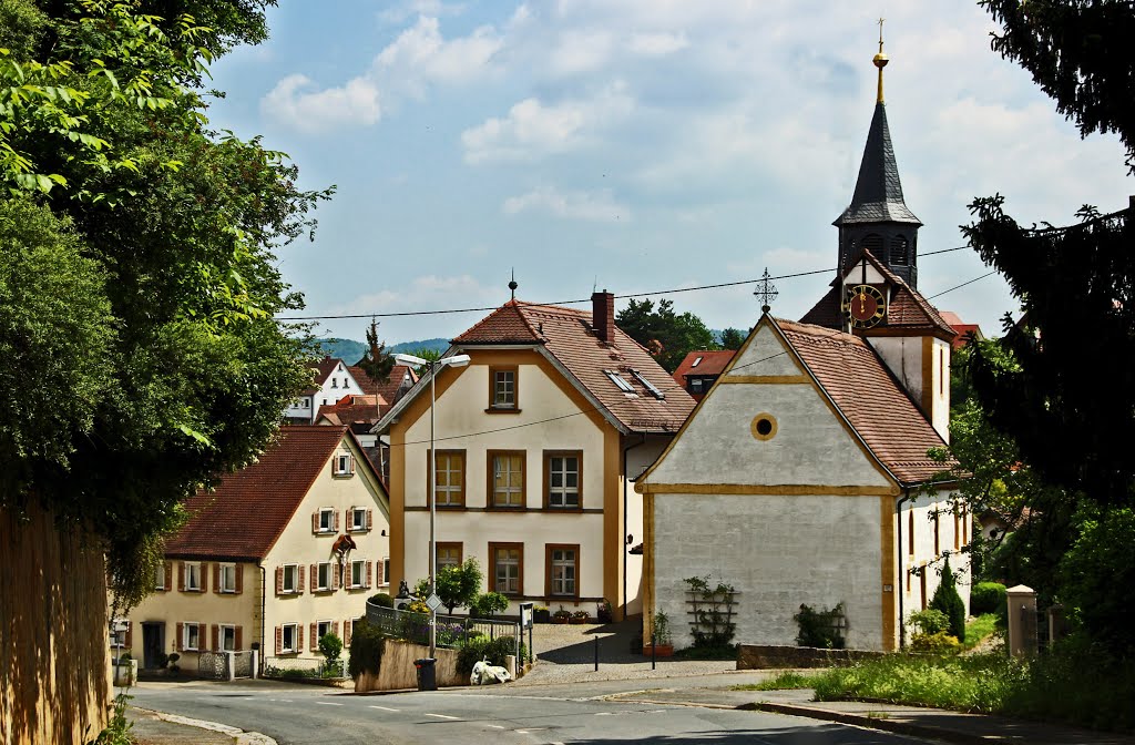 Effeltrich-Gaiganz Kirche St. Vitus von Westen by Contessa