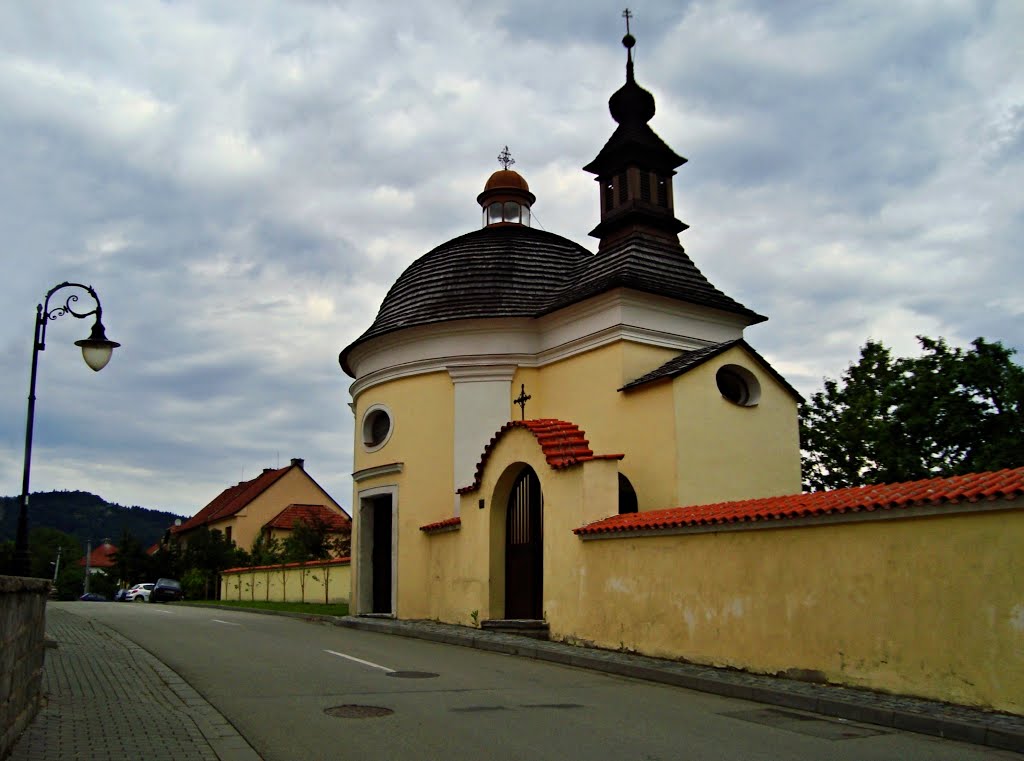 Kaple sv. Antonína Paduánského (LOMNICE) by Rezkovi E&V