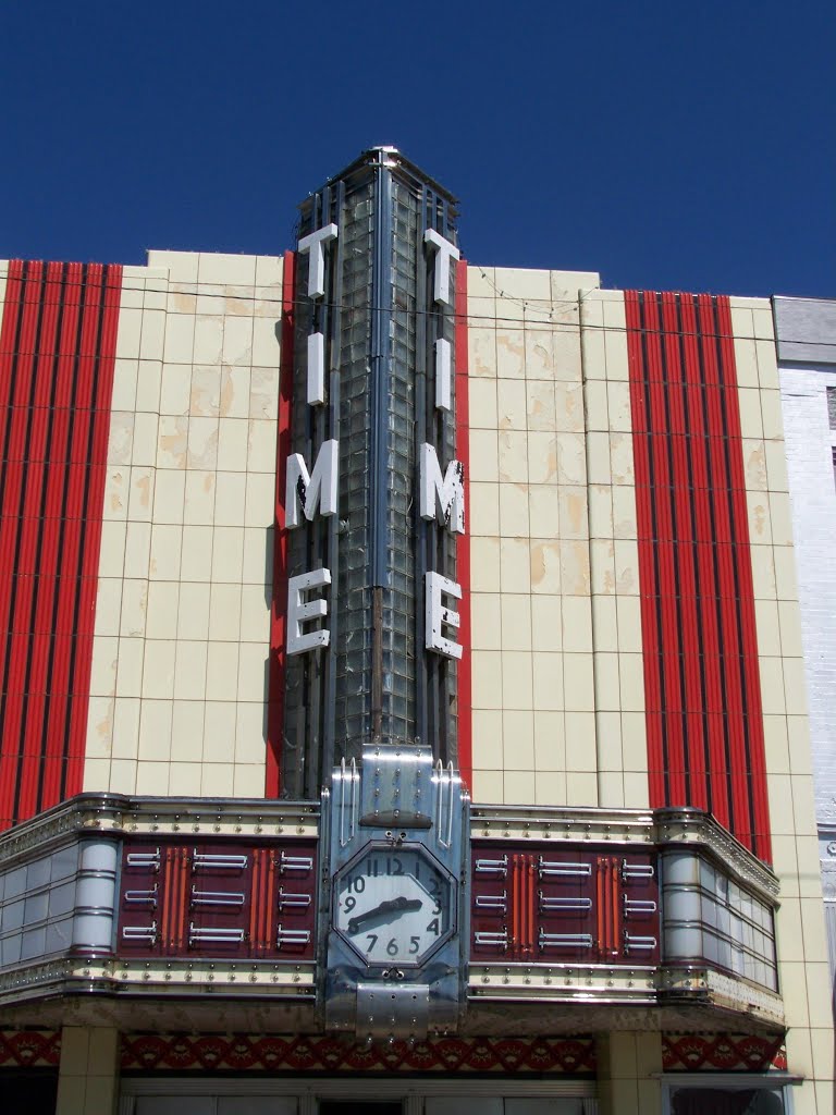 Time Theater- Mattoon IL by kevystew