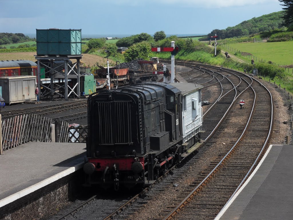 12131 working brake van rides during the diesel gala by jules46443