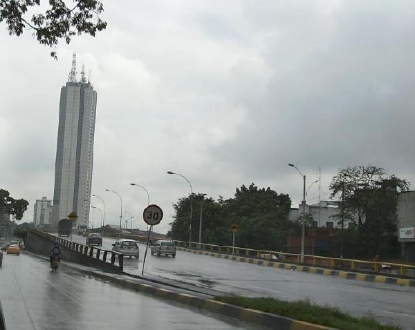 torre de cali by andresandwich