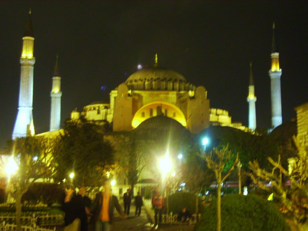 Ayasofya by HALUK COMERTEL