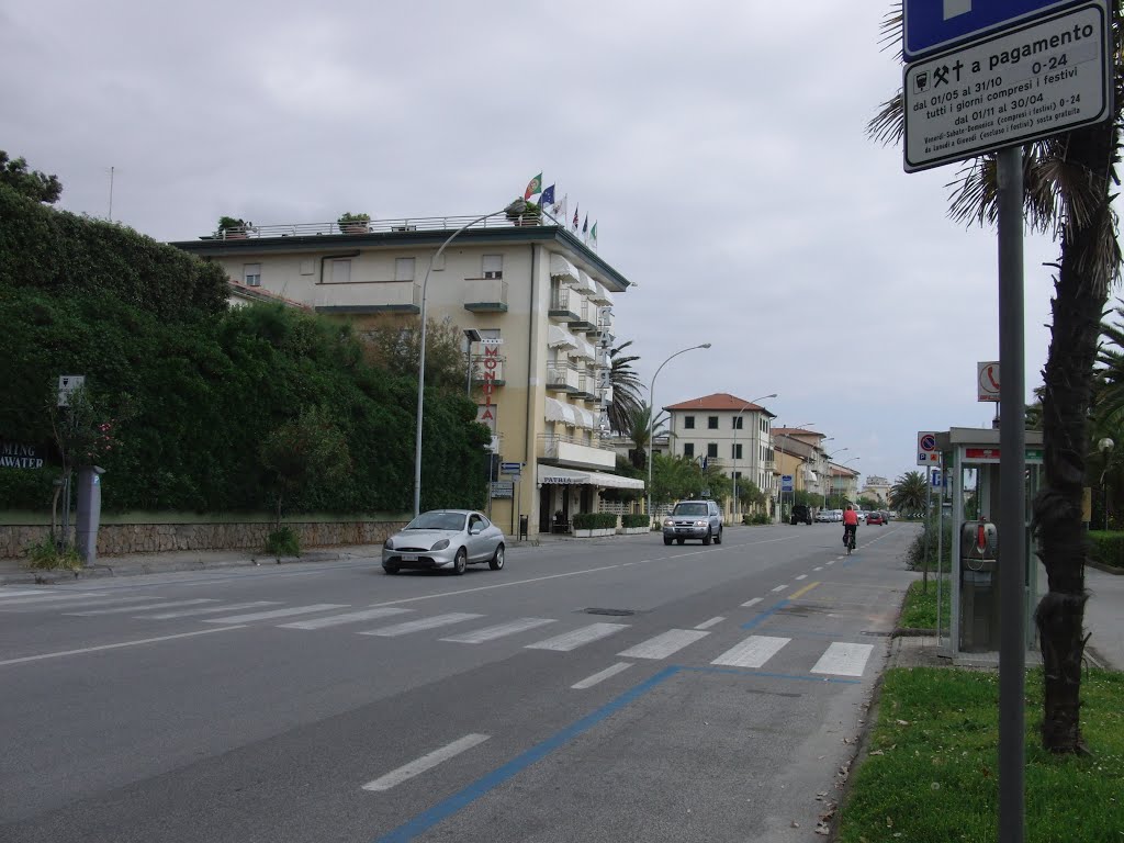 Marina di Pietrasanta by stanis