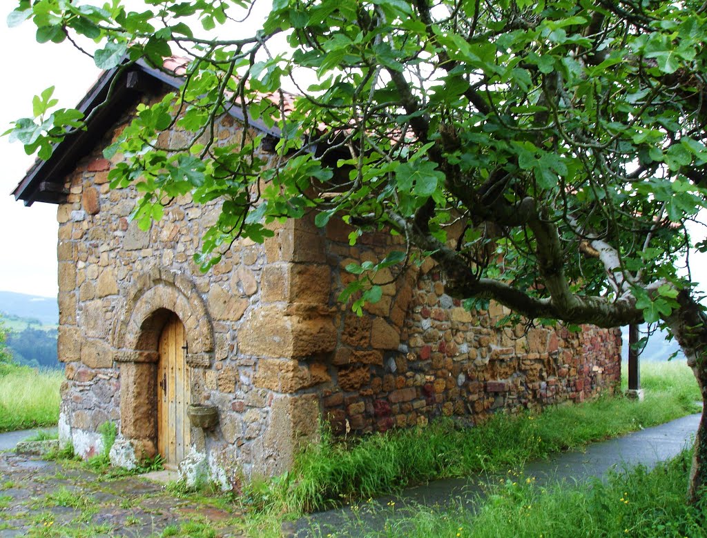 Arrigorriaga - San Pedro de Abrisketa by Juan Larreategui