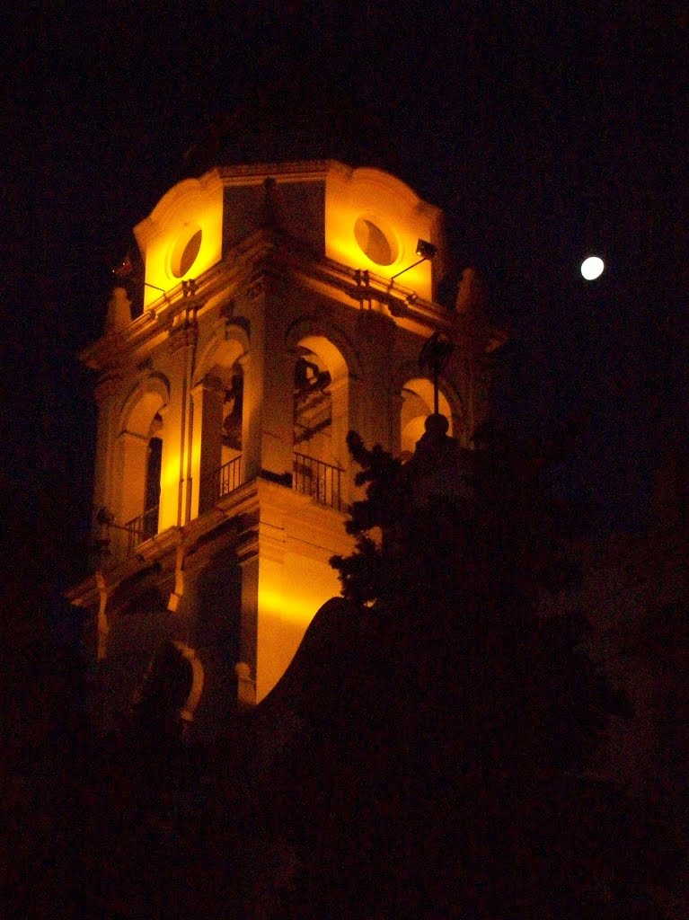 Iglesia de Santa Rita en Boulogne, Buenos Aires. by carlos julian