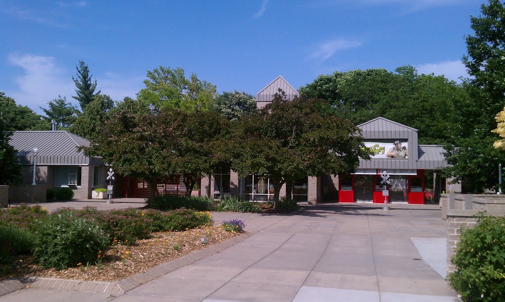 Lincoln Children's Zoo - Ticket office by jplnk