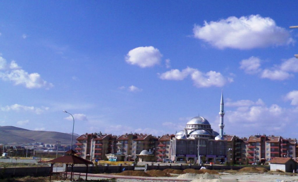 SELÇUKLU , yazır yıldırım beyazıt camii ve muhtarlık by Mehmet Pocanoglu