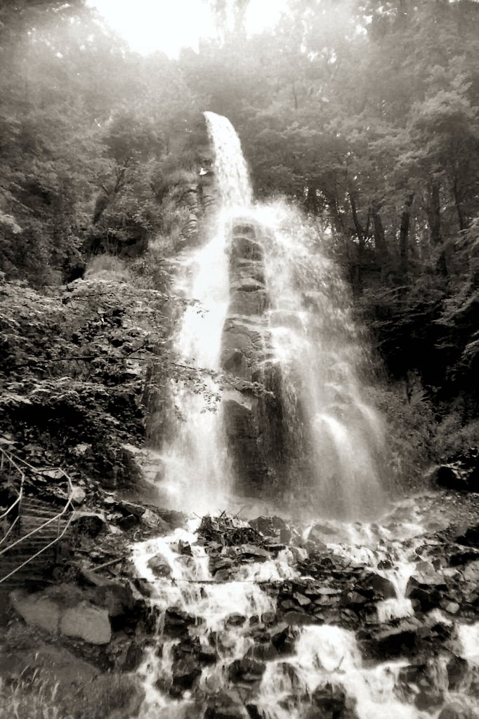 Trusetaler Wasserfall (1988) by © CANONIER