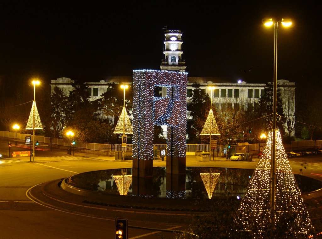 Plaza de América by Felisa