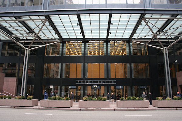 Sears Tower - Entrance (4/2008) by Dean Zanello